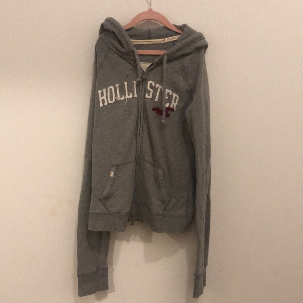 Soft Gray Hollister Zip Up Hoodie - Size LARGE